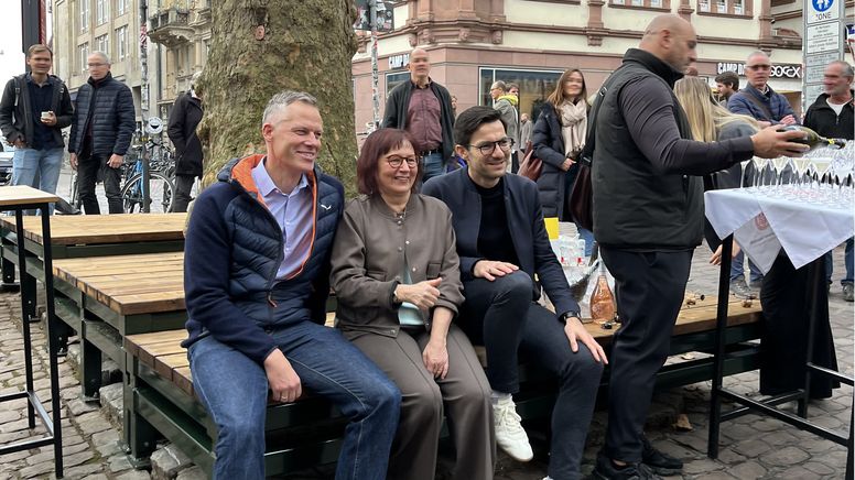 Einweihung der ersten Freiburger Grüninseln – Ein grüner Meilenstein